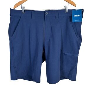 NEW Huk Next Level 10.5 Cargo Shorts Fishing Vented Stretch Mens 2XL Blue $65
